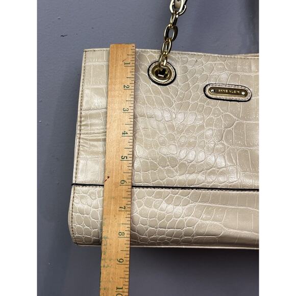 Anne Klein Coast Is Clear Purse Shoulderbag Tote Handbag Tan Cream Gold Chain - Picture 4 of 12